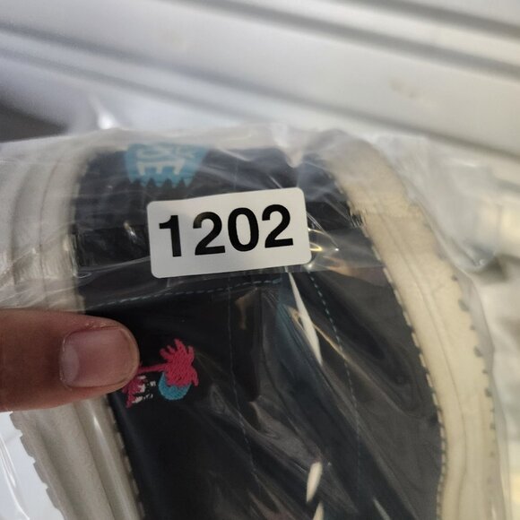 Hey Dude Wally Spring Breaker Pool Party Mens size 9 Casual Slip On Loafer Shoes - Picture 8 of 8